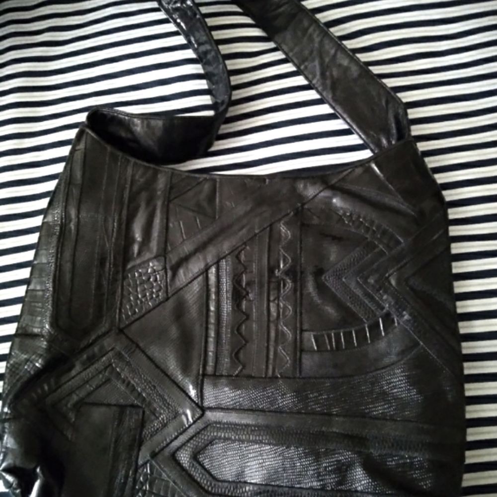 Very cute Sharif shoulder bag